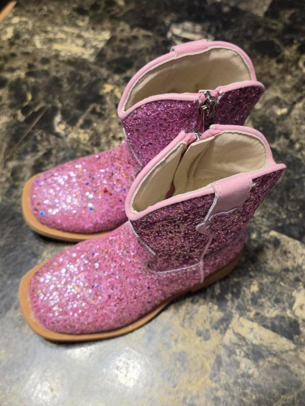 Rollda- girl toddler Pink glitter cowboy boots with multicolored sparkles sz 7